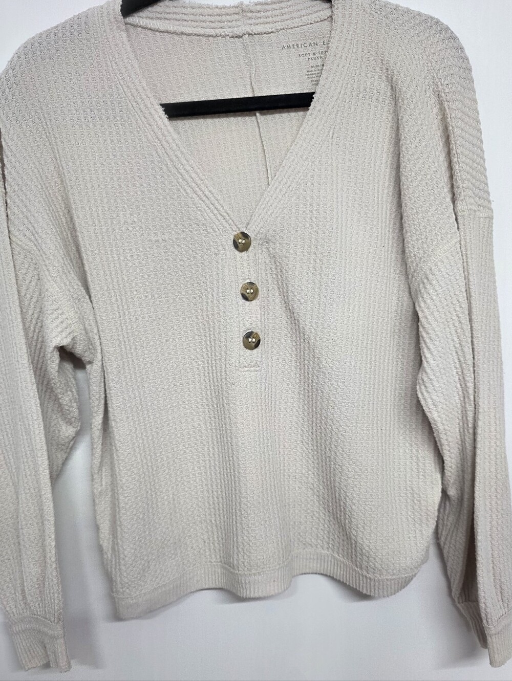 American Eagle Womens Soft and Sexy V Neck Waffle Knit Top Henley Long Sleeve M